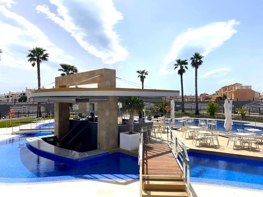 Lujoso Atico En Flamenca Village Alicante Zewnętrze zdjęcie